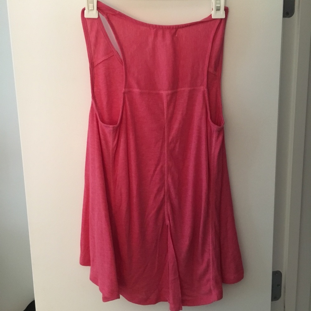 Pink Tanktop - Picture 2 of 2